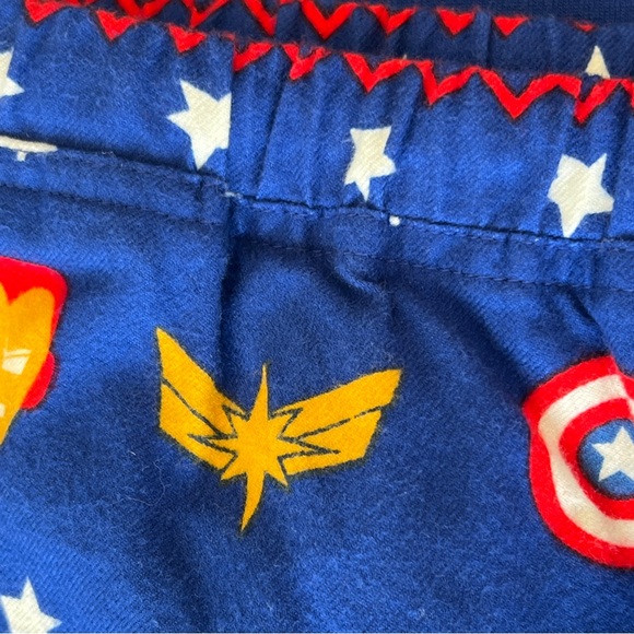 MARVEL HANNA ANDERSSON PAJAMAS FLANNEL BOTTOMS COTTON TOP NEW NO TAGS - Picture 4 of 8